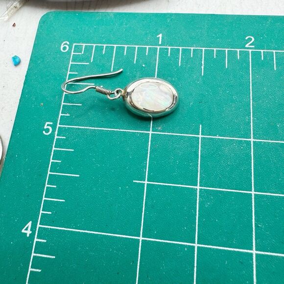 Vintage Mexican Sterling Silver Oval Mother Of Pearl Inlay Dangle Drop Earrings - Picture 9 of 14